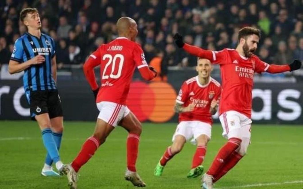 利物浦主场大捷，球员赛后激动庆祝胜利，设计报告登录没有最新.的简单介绍九游官方App下载安装