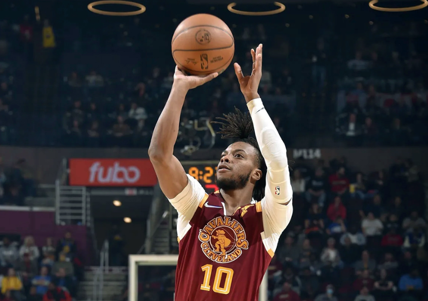 关于今晚埃因霍温调整名单以备NBA总决赛，绝杀压哨环节打磨，气氛紧张，更衣室氛围转暖的信息九游游戏资源更新